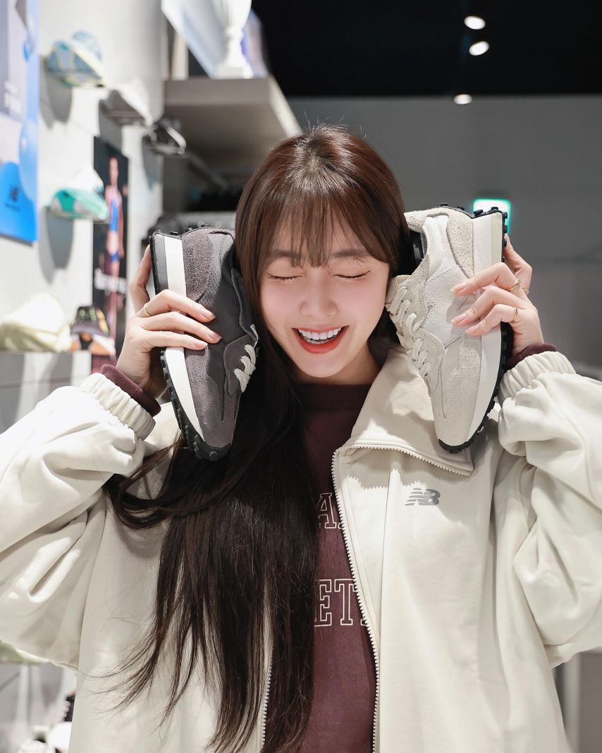 안지현