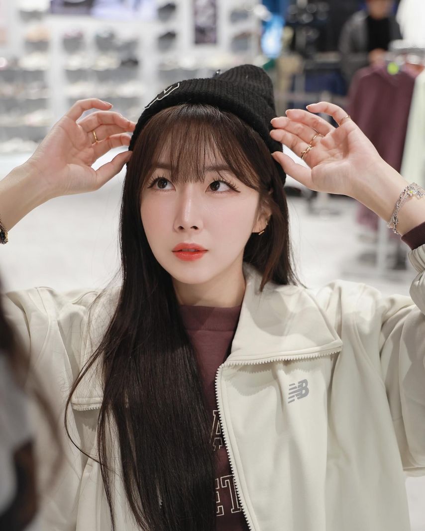 안지현
