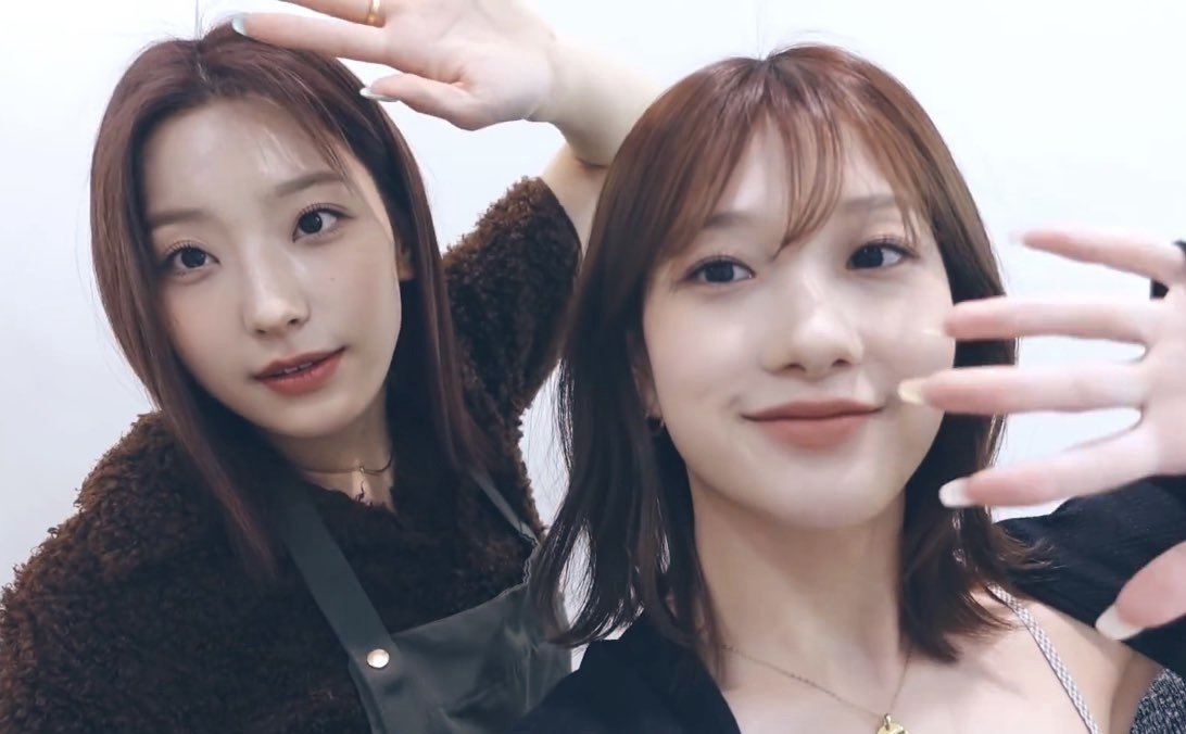 프로미스나인 새롬
