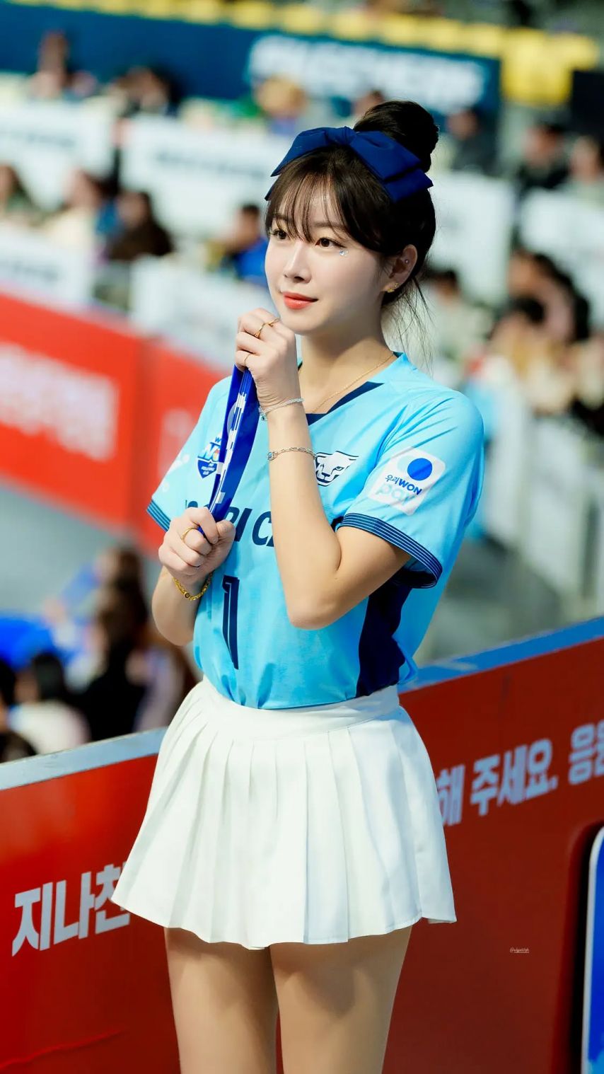 안지현