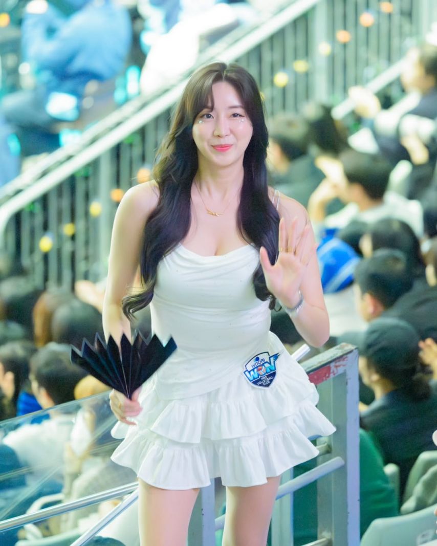안지현
