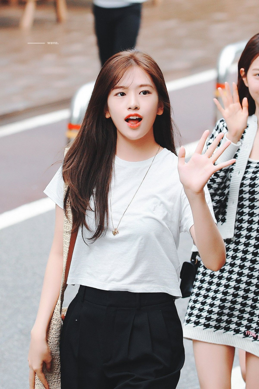 아이브 안유진