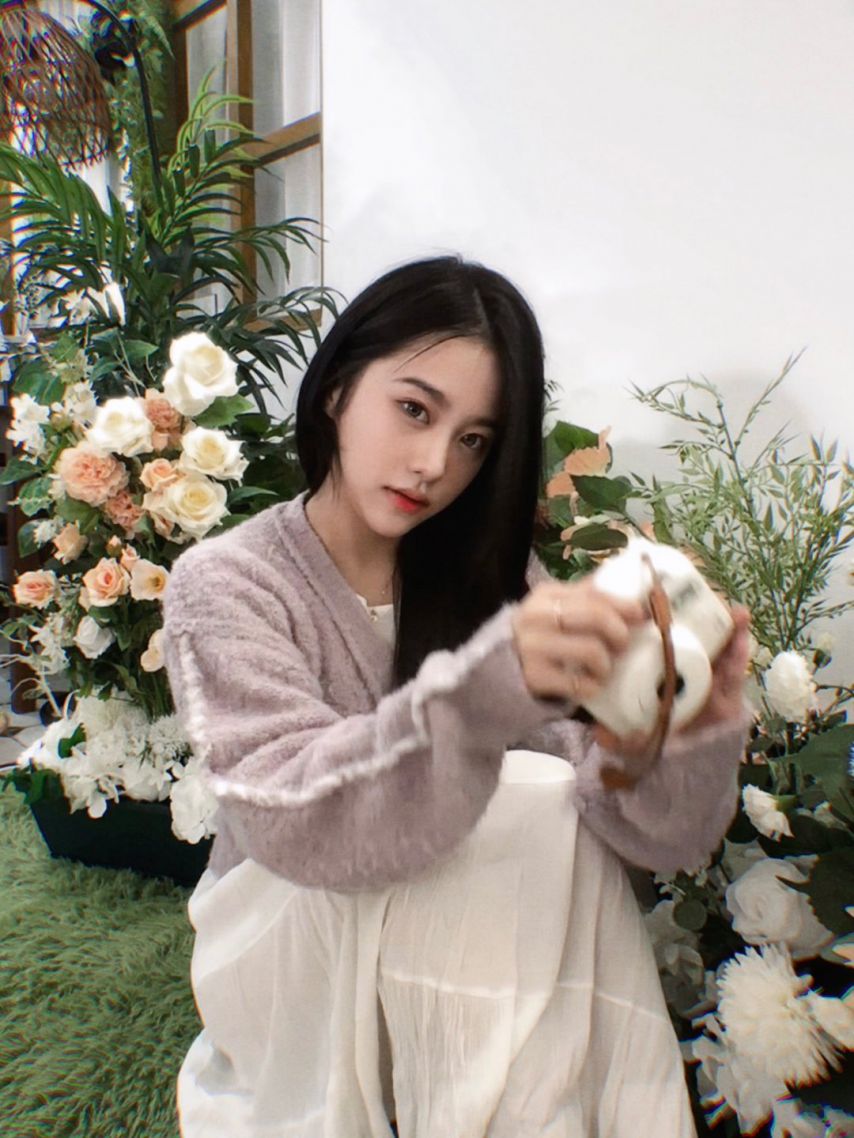 미미로즈 예린.jpg