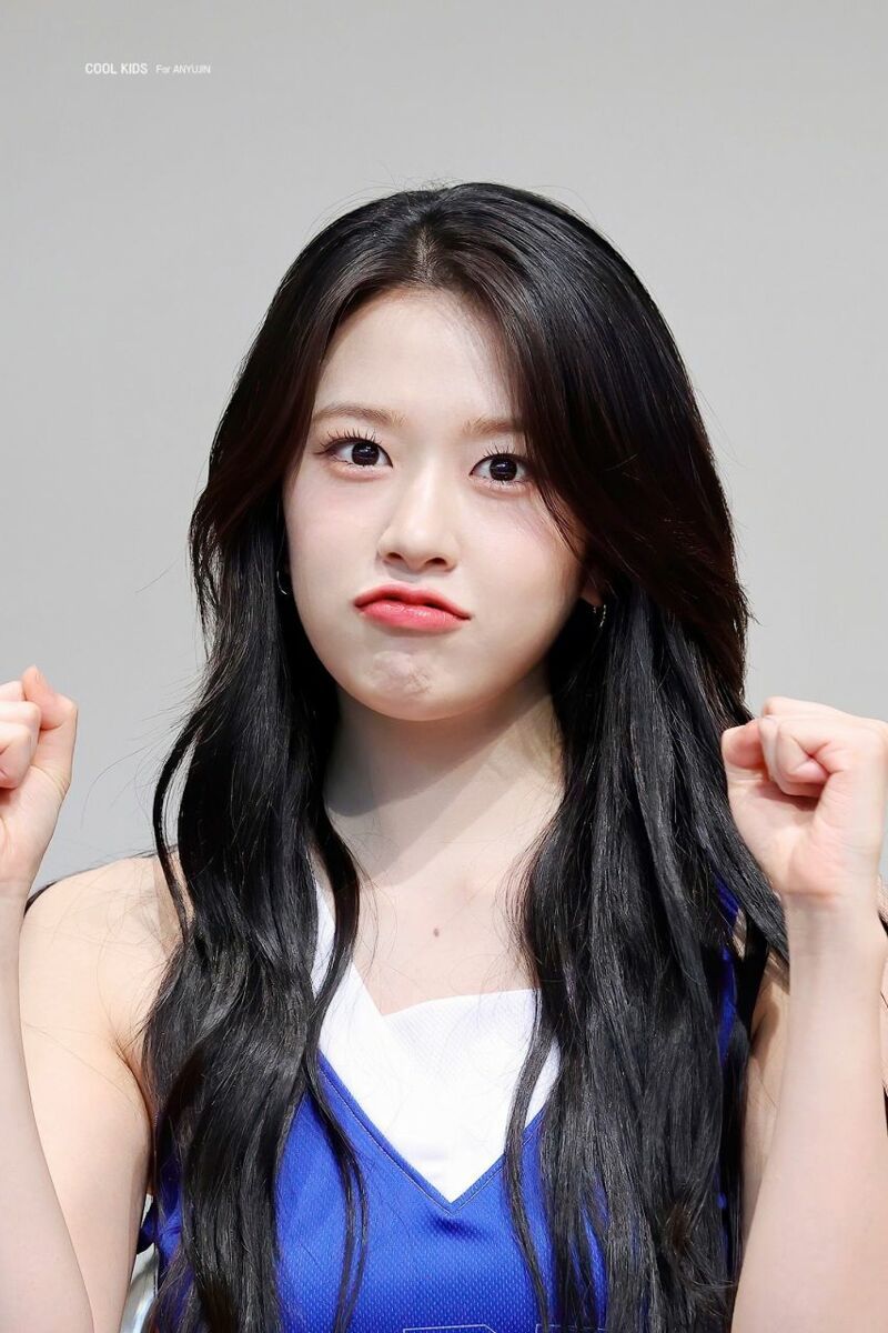 아이브 안유진