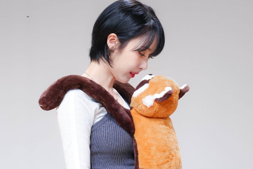 VIVIZ 신비