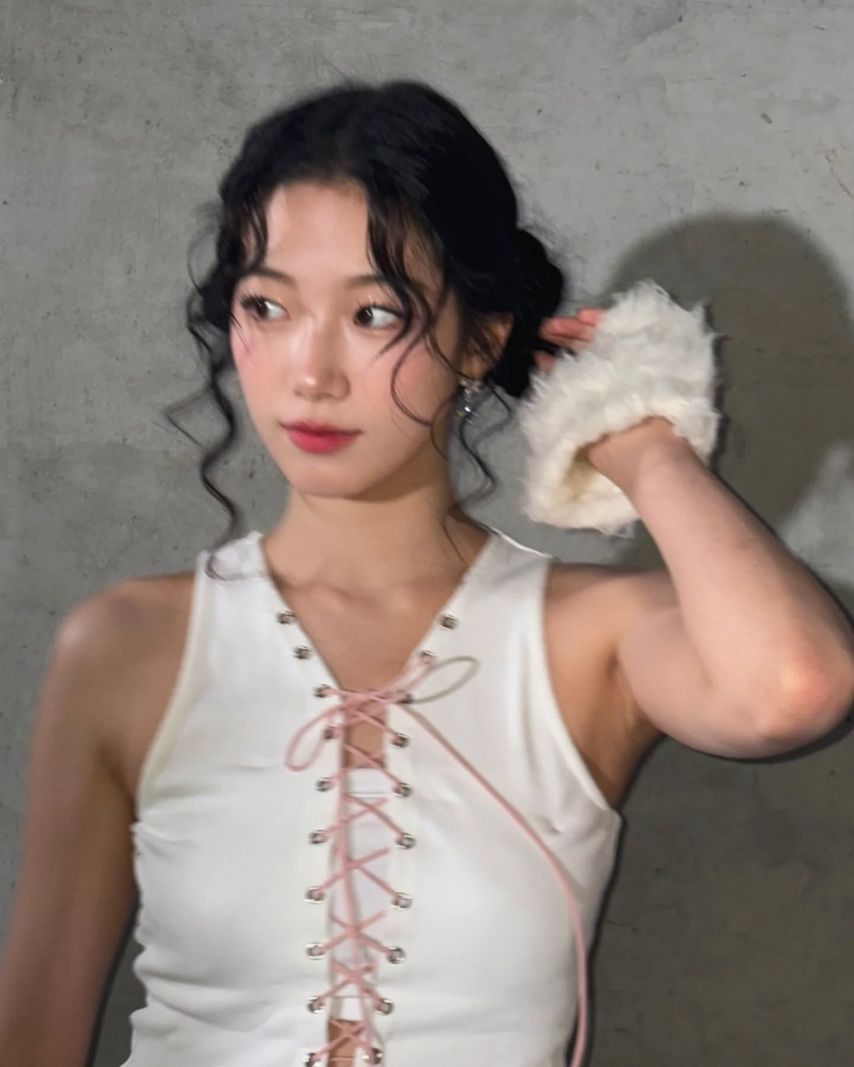 르세라핌 김채원,카즈하