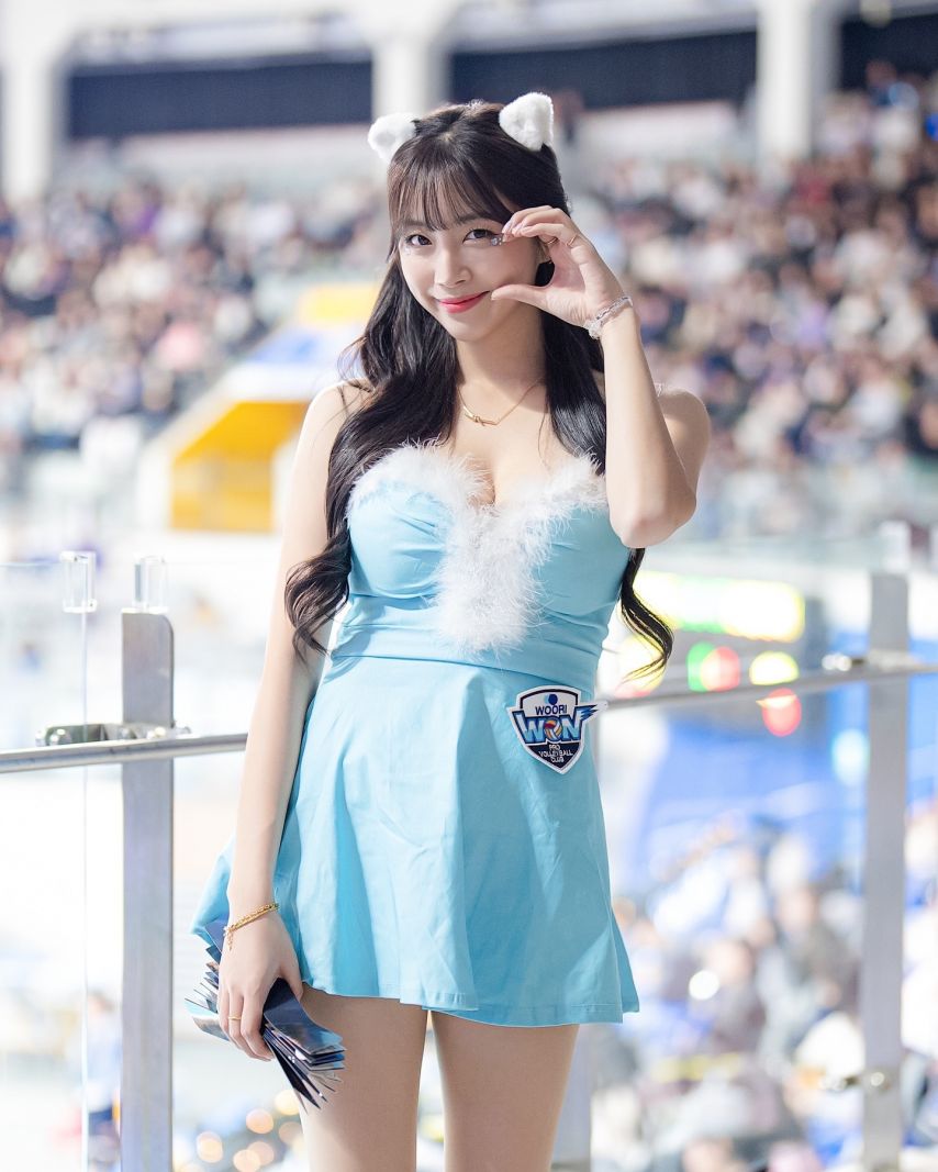 안지현