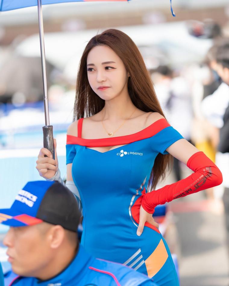 서진아