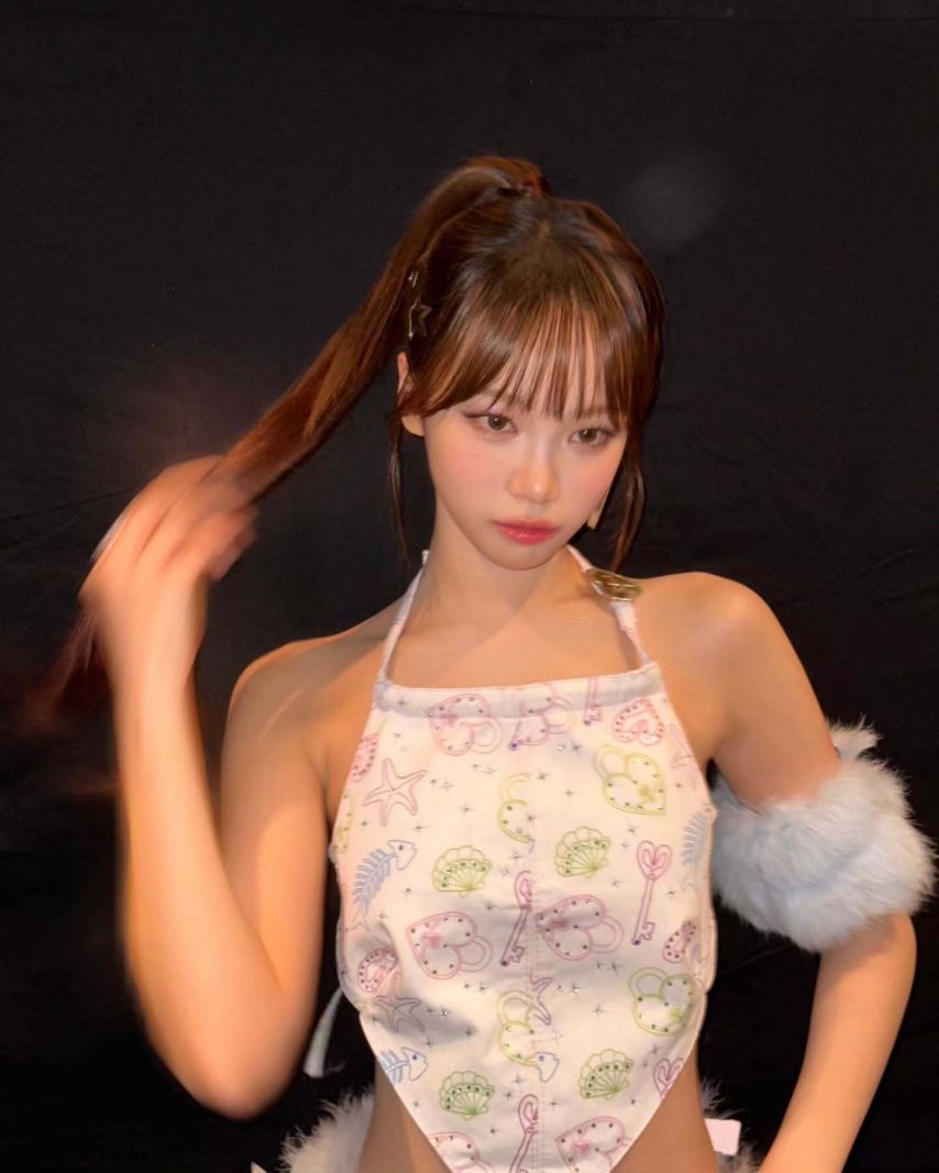 르세라핌 김채원,카즈하,홍은채
