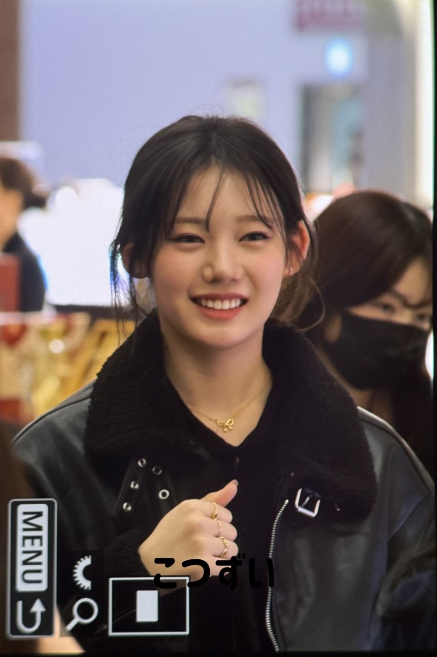 베이비몬스터 로라
