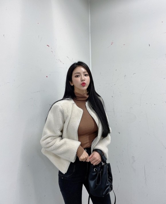 김연정