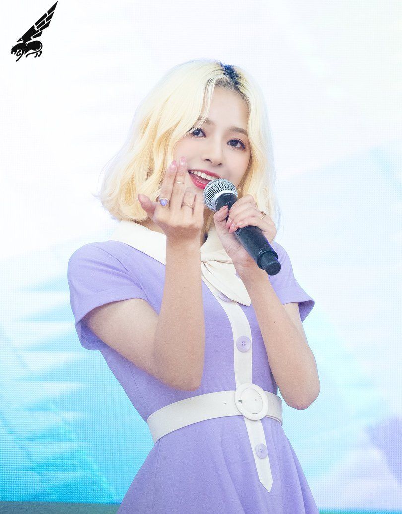프로미스나인 이나경