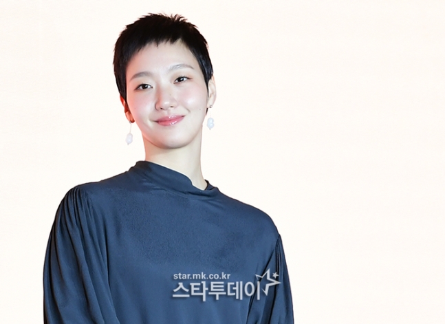 김고은