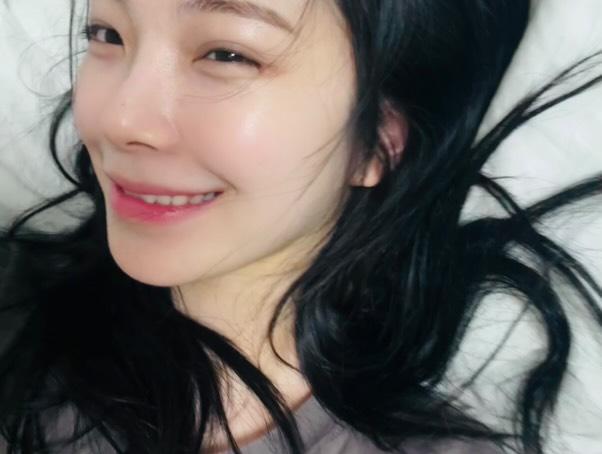 프로미스나인 백지헌