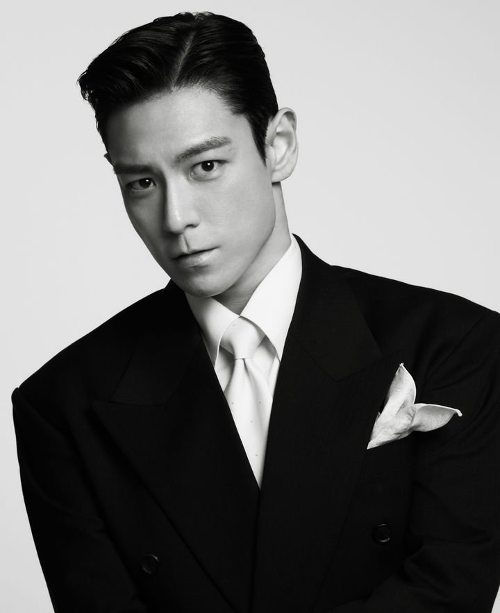 탑 "연기 혹평 받아 들여…일부러 오그라들게 연기"