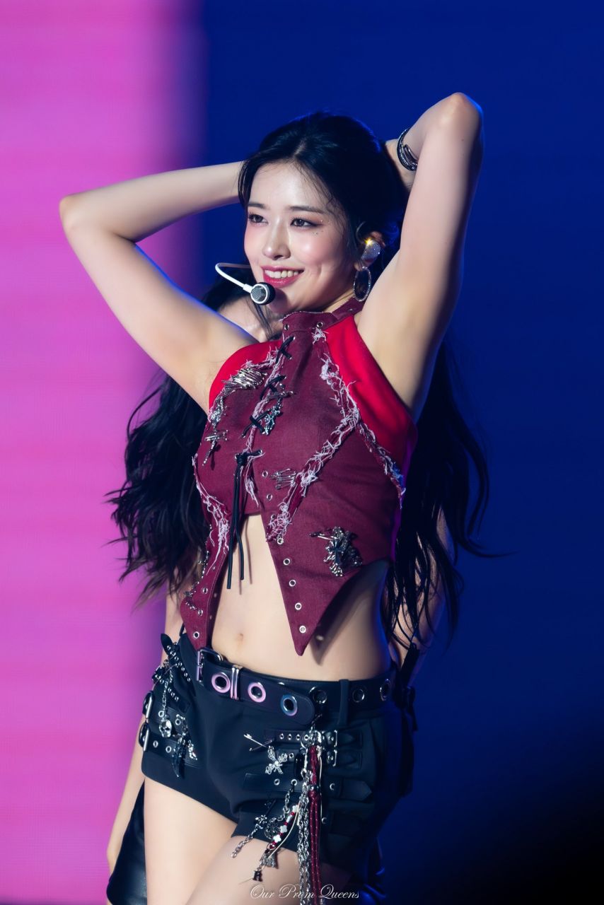 아이브 안유진