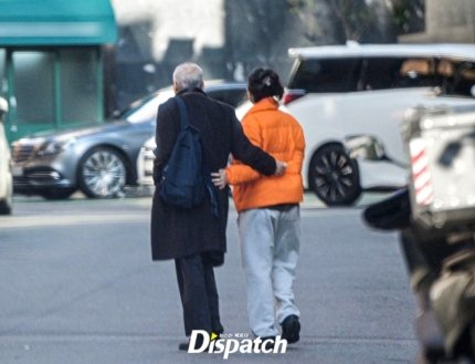 [단독] 김민희, 임신 6개월 포착…홍상수, 64살 아빠 된다