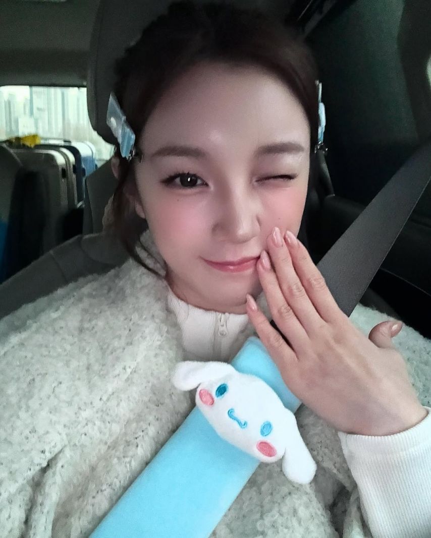 아이들 우기 SNS