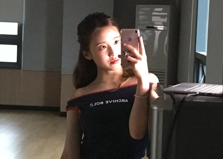 라잇썸 나영