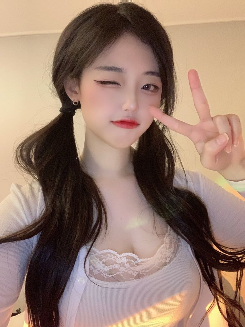 QWER 히나