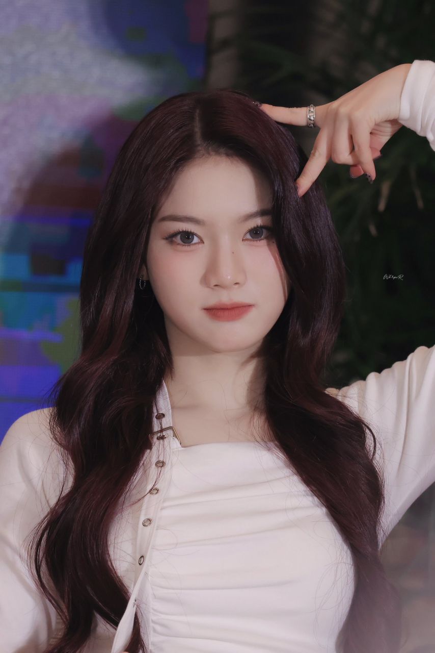 스테이씨 아이사