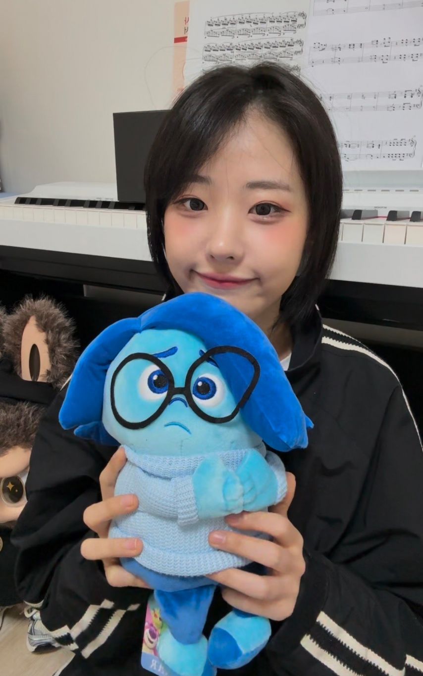 QWER 히나