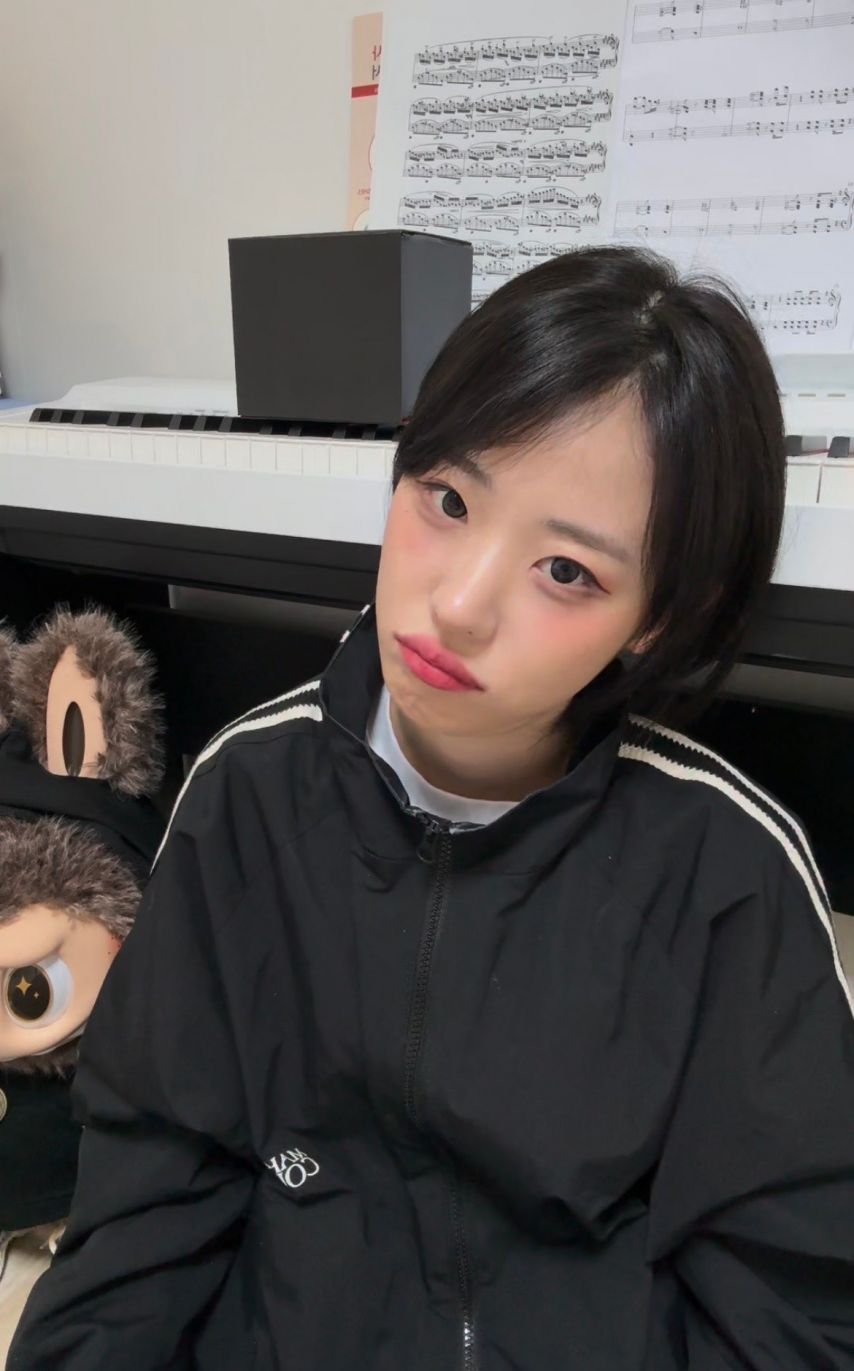 QWER 히나