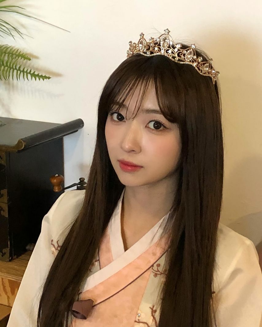 메이딘 미유, 마시로 한복