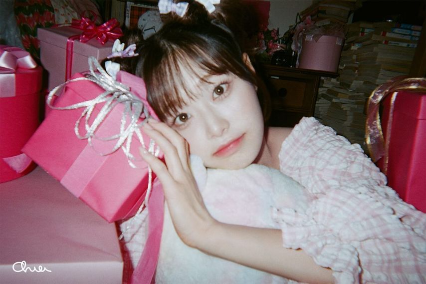 츄 with 희진_ HAPPY 2025 WITH CHUU