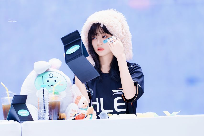 프로미스나인 이서연 이채영