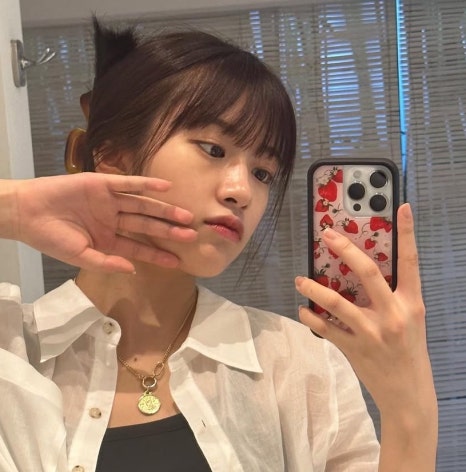 (약스)안유진 거울 셀카