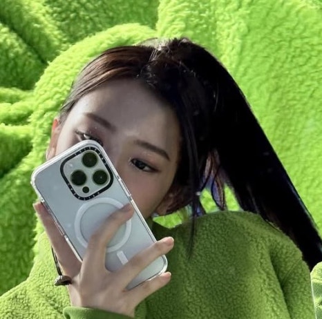 (약스)안유진 거울 셀카
