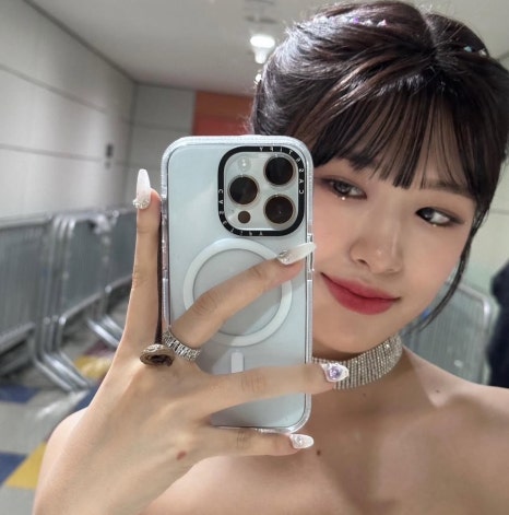 (약스)안유진 거울 셀카