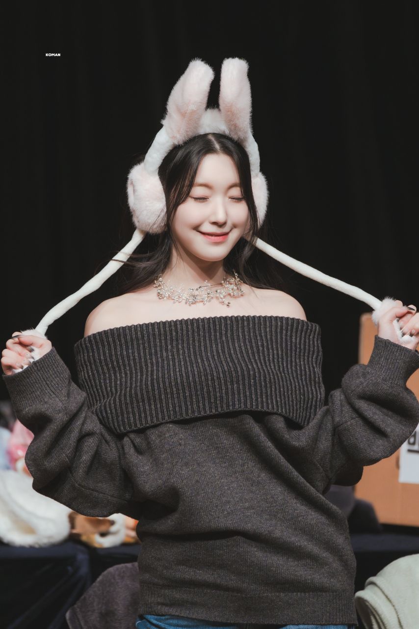 프로미스나인 백지헌