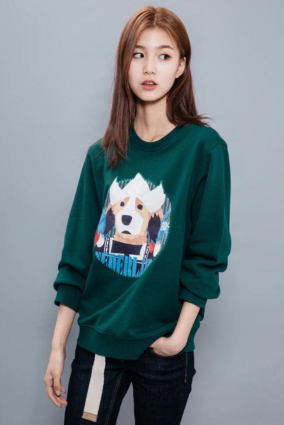 모델 엄예진