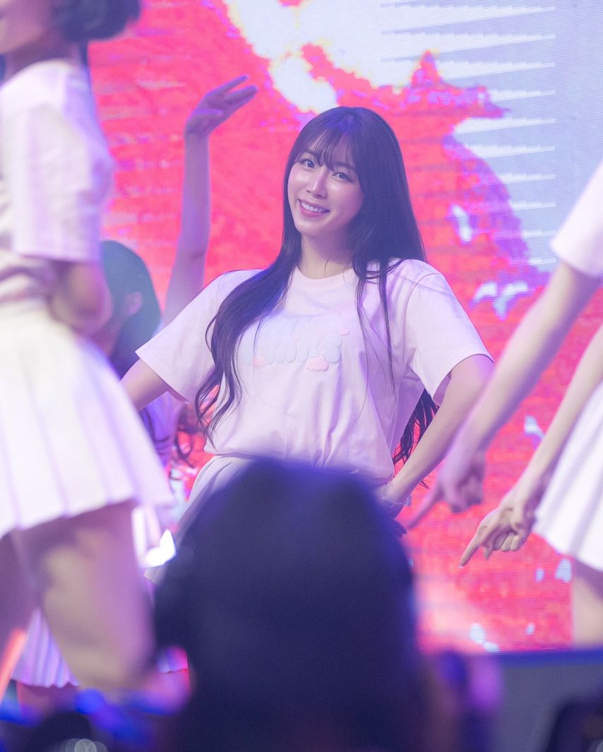 안지현