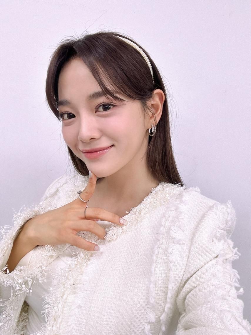 김세정
