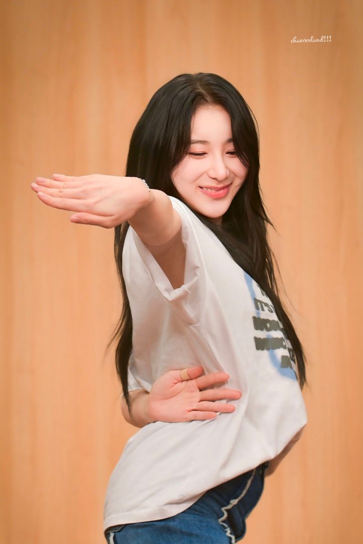 [아이즈원] 이채연