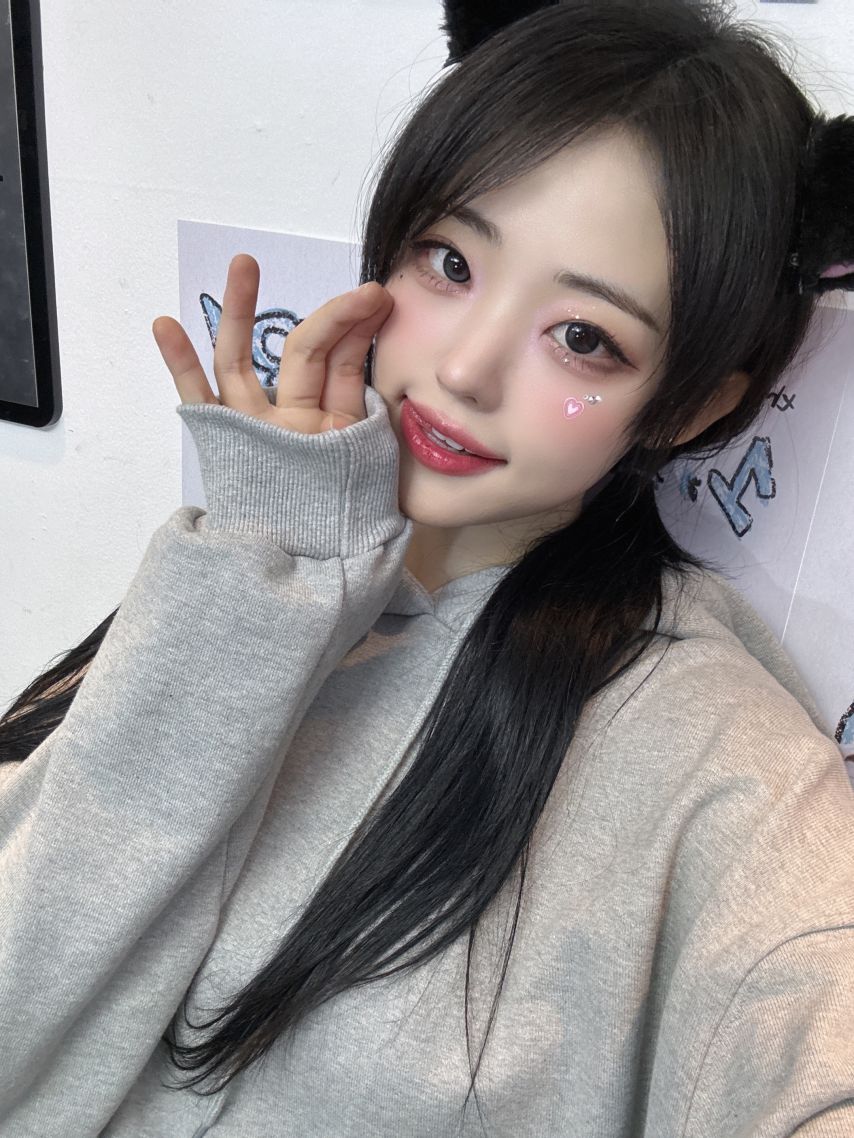 qwer 히나
