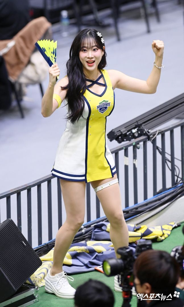 치어리더 김한나