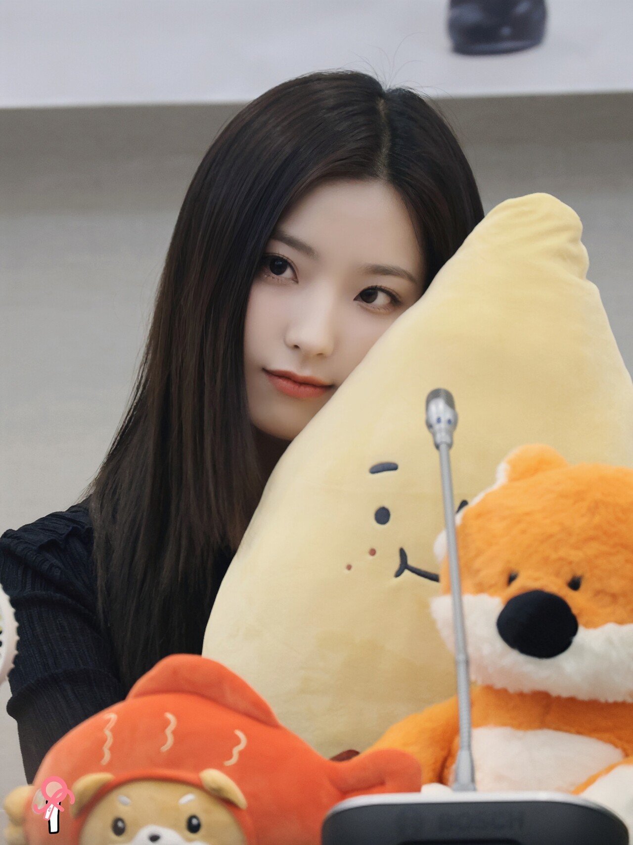 프로미스나인 새롬