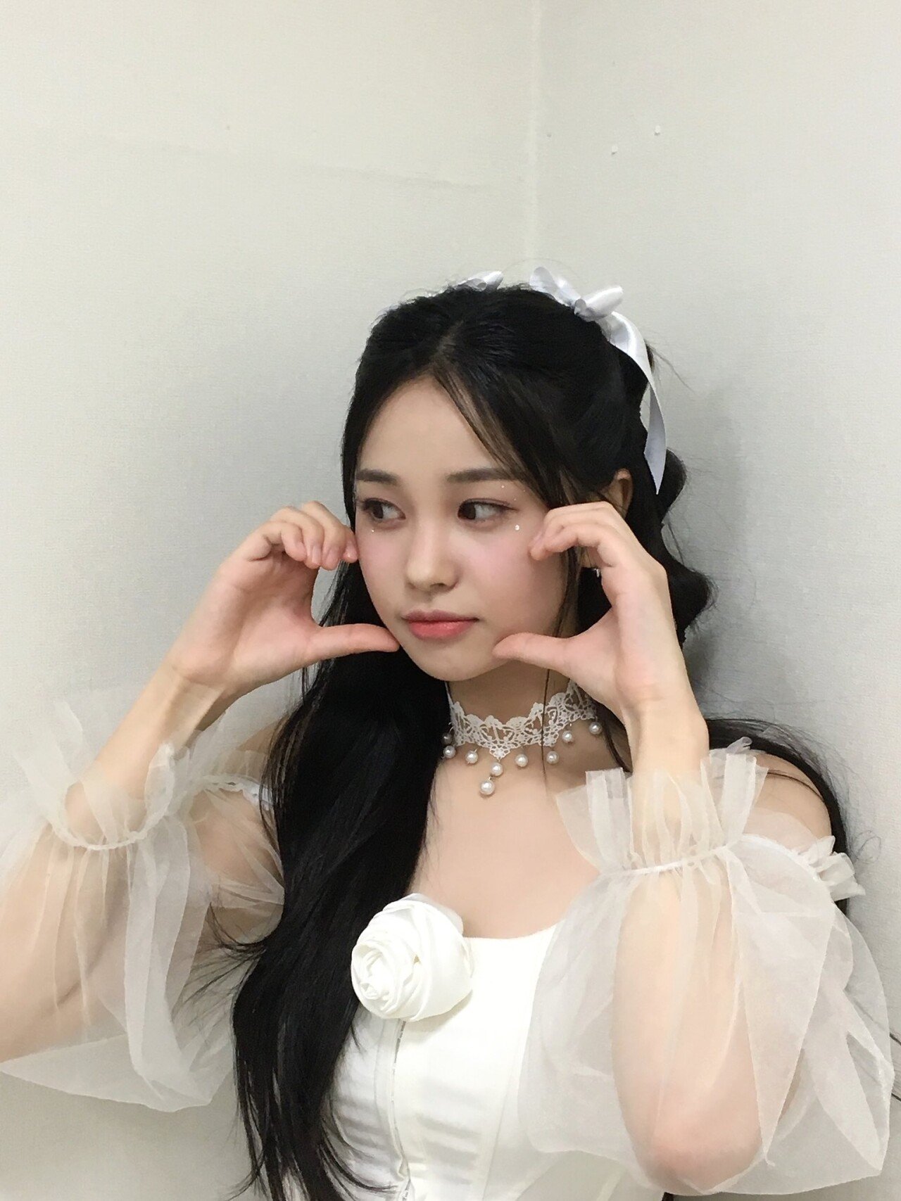 위클리 지한