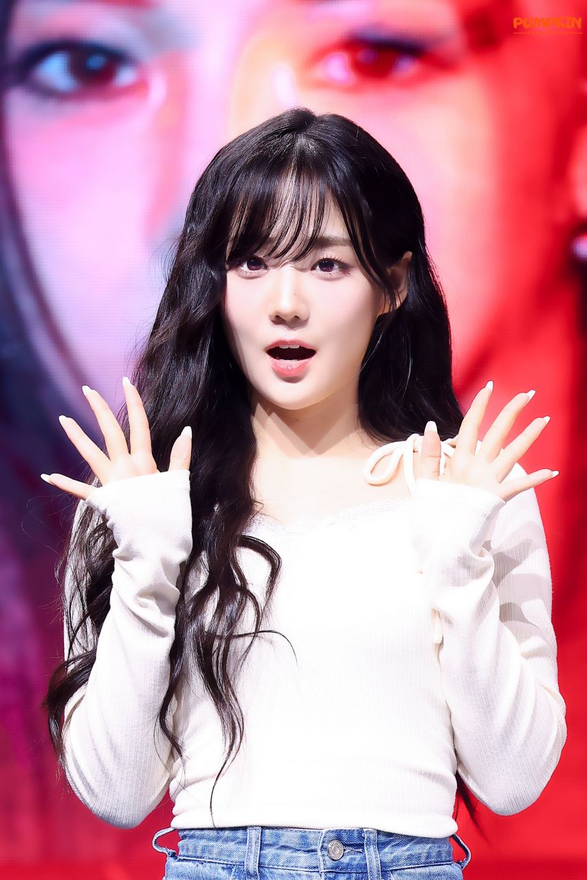 트리플에스 윤서연