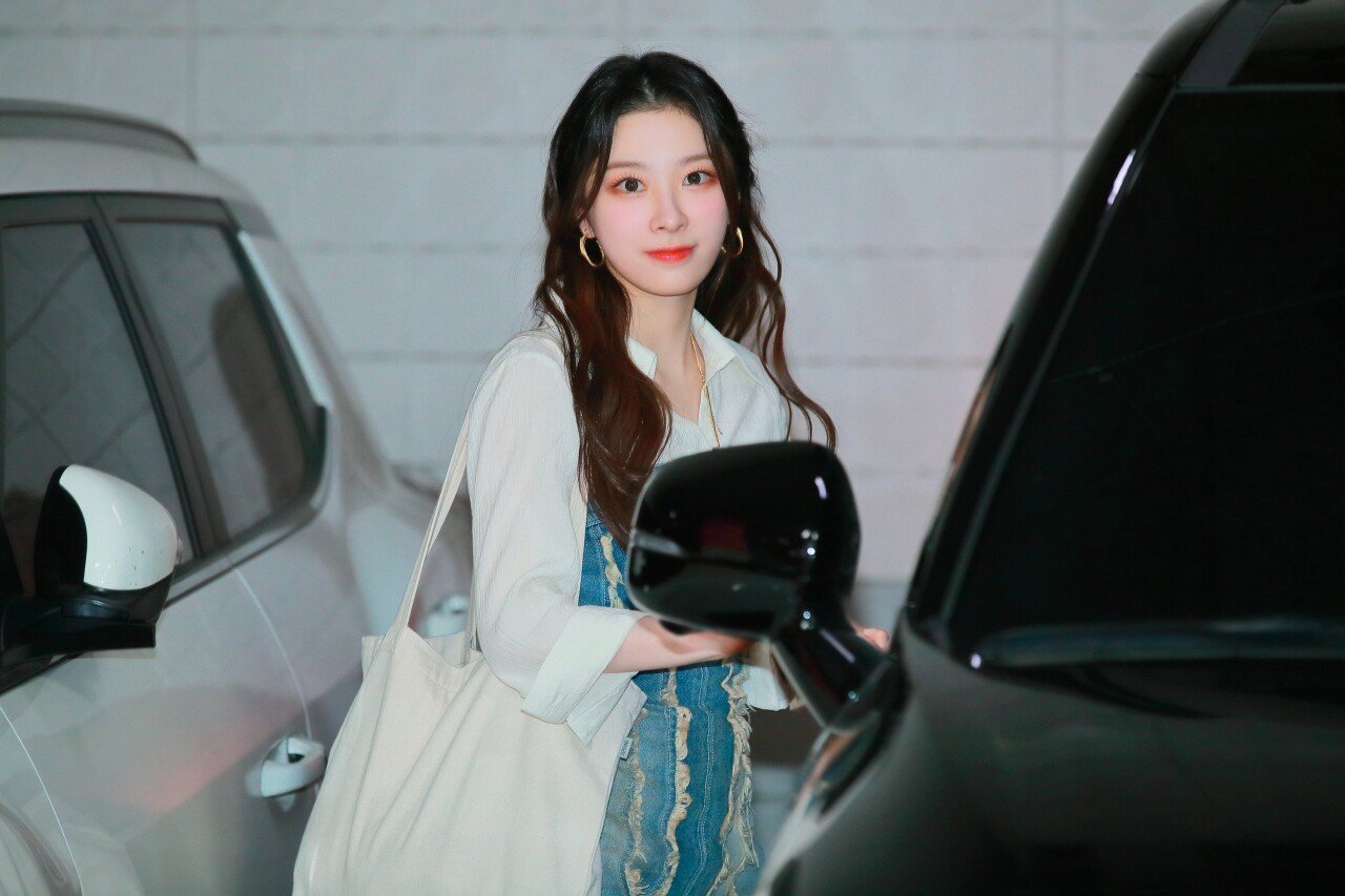 로켓펀치 윤경