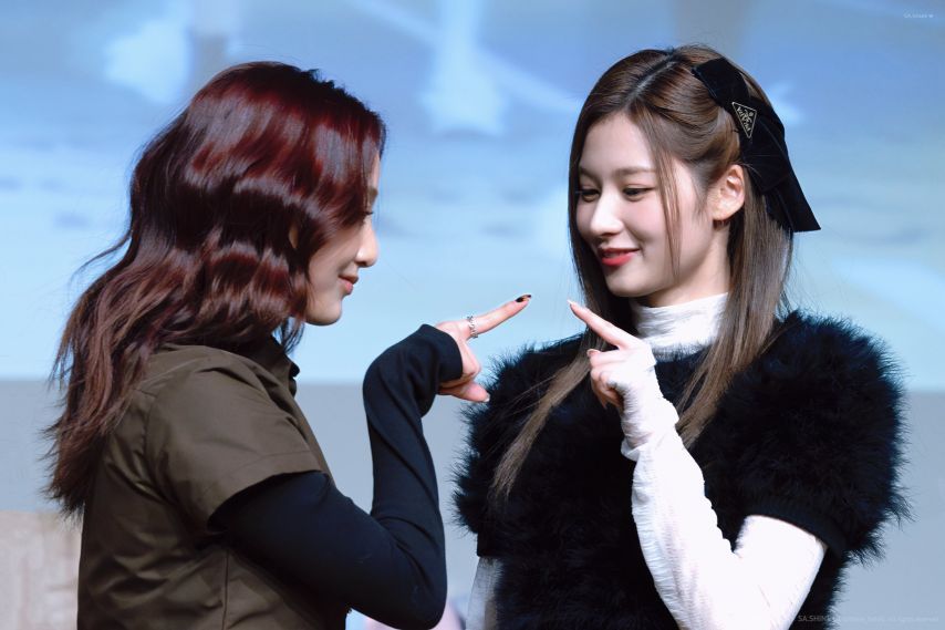 트와이스 사나 지효