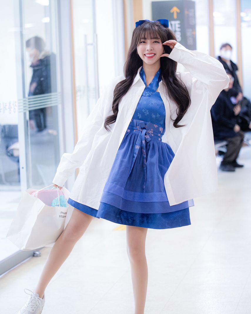 안지현