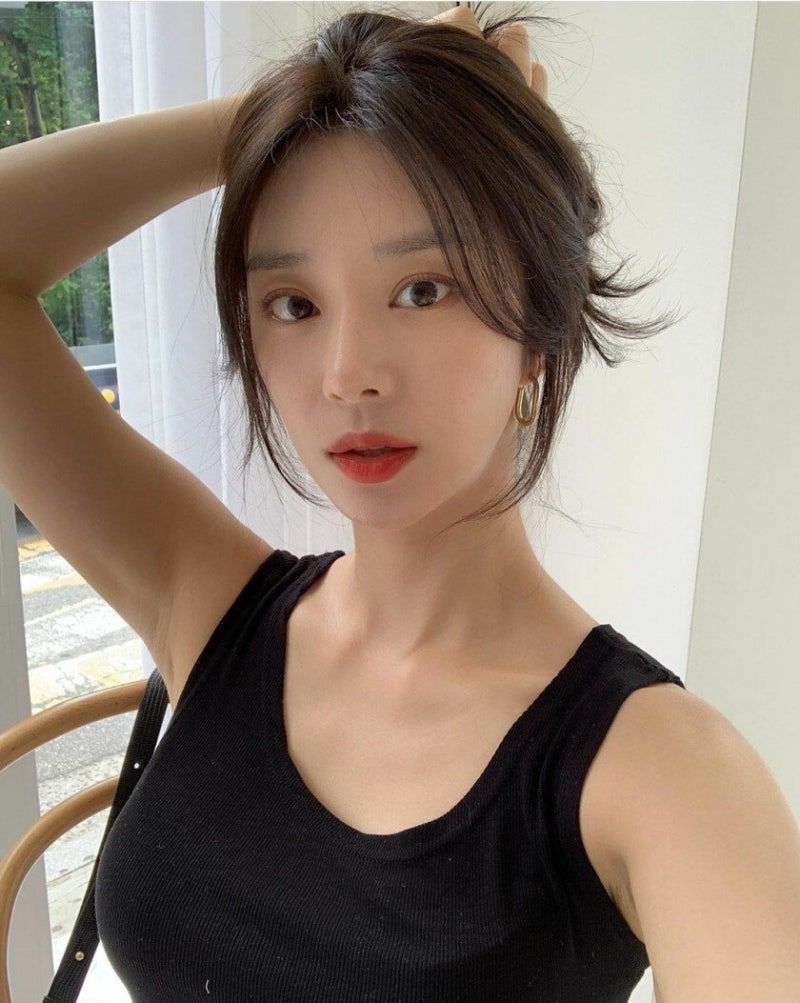 이주빈
