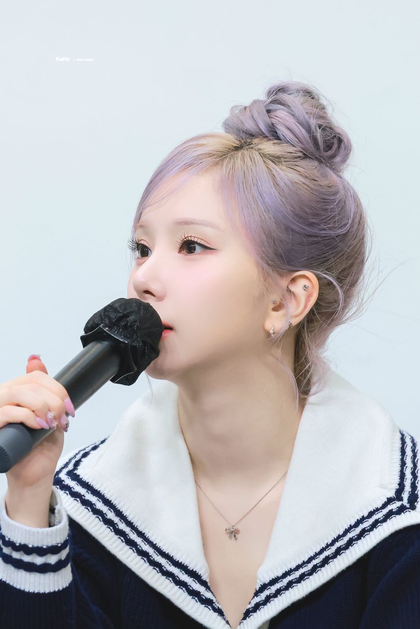 은하 VIVIZ비비지 250201_ 은하 엄지 신비