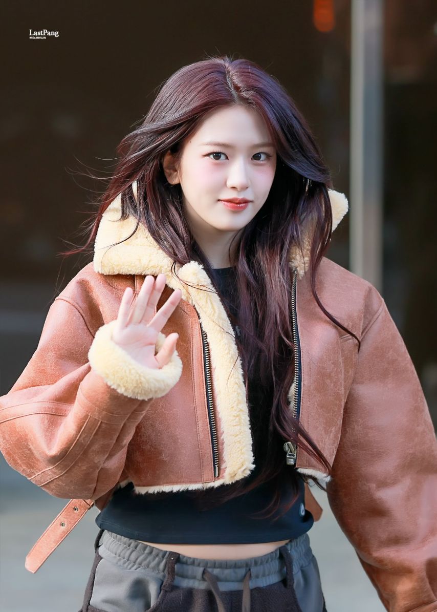 아이브 안유진