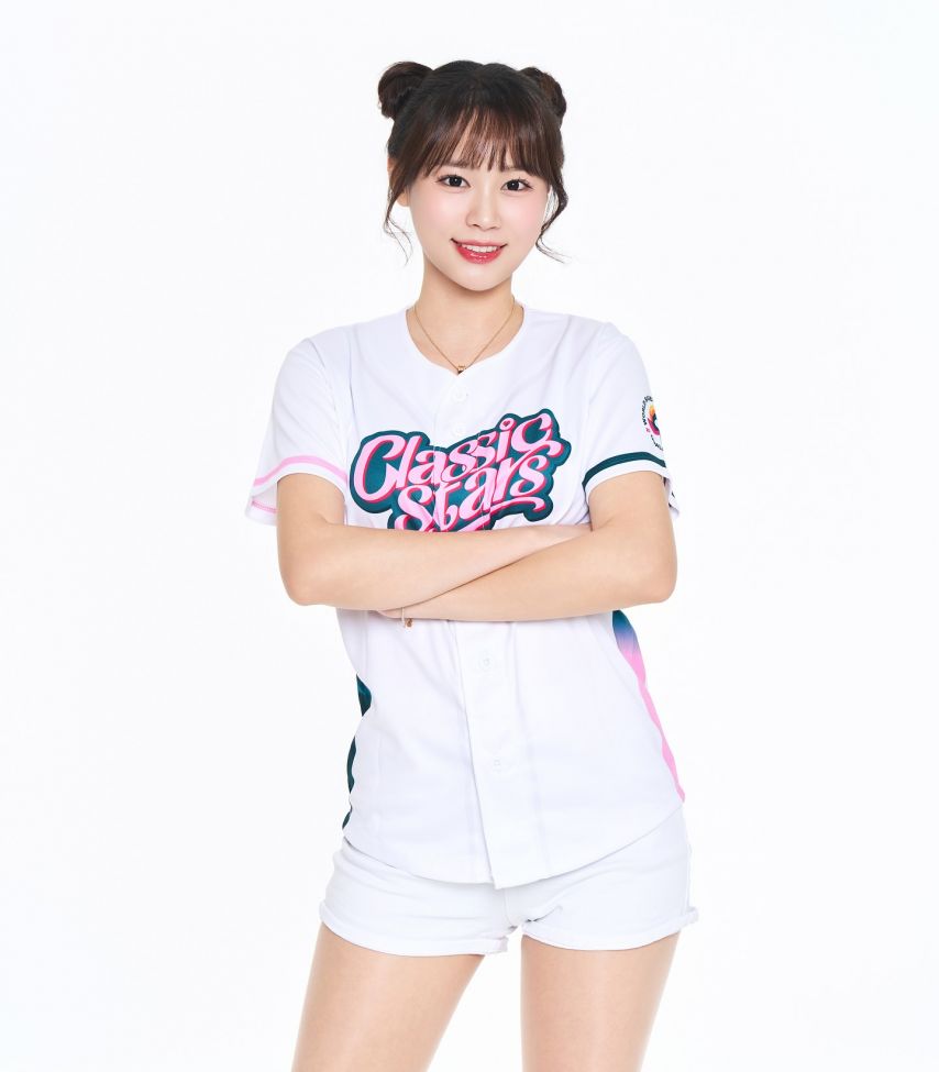 CLASSIC STARS 박선주 김나연 김도아 이아영 남민정 전은비 박민서 박선주 배수현 이정윤 이소영 이연진 박은혜